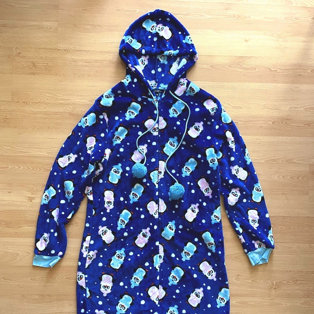 XL Cozy Penguin Onesie!